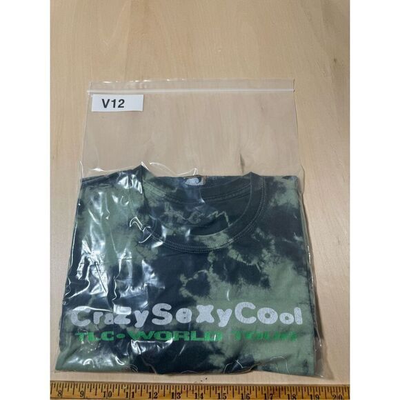 TLC CrazySexyCool Graphic Tee World Tour T-Shirt Tie Dye Print Green Black‎ L - Picture 6 of 6